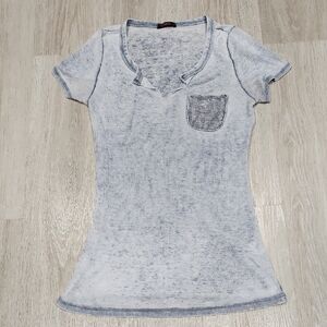 T Party Fashion Light Blue Notch-Neck Short Sleeve Pocket Tee